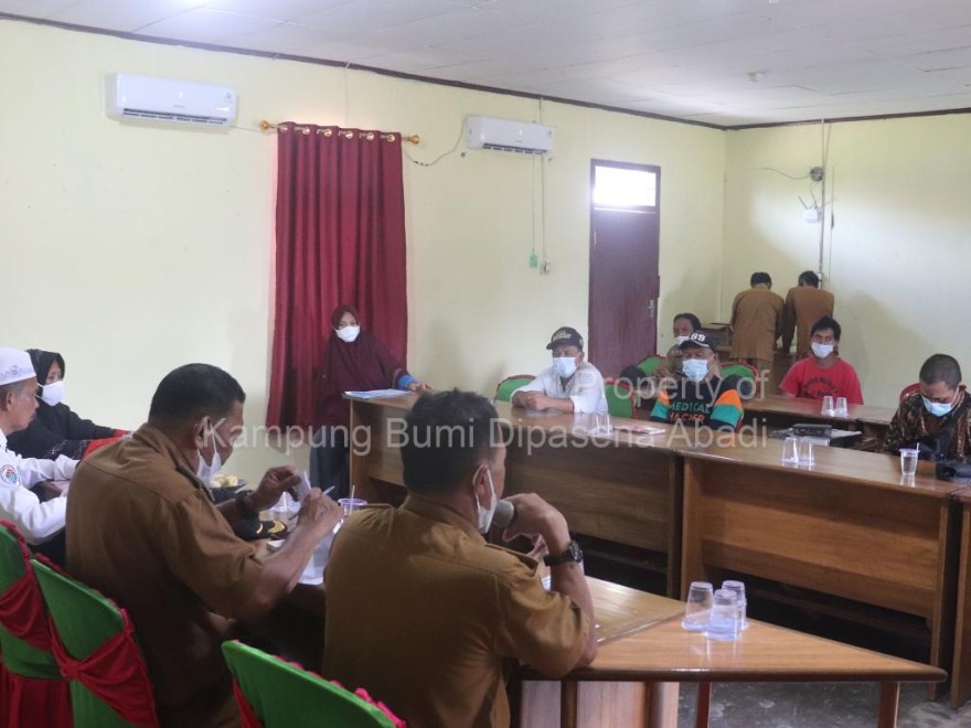 Ruang Meeting Full AC dan WiFi Gratis di Kampung Bumi Dipasena Abadi