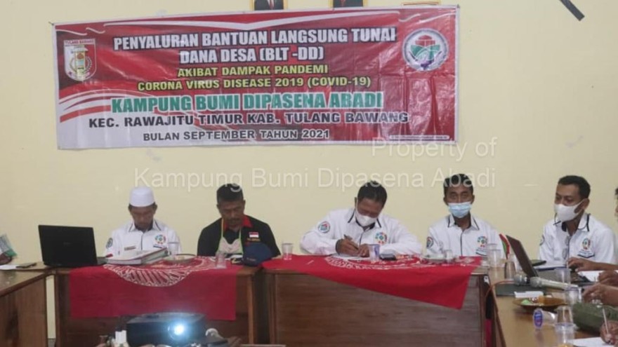Pemkam BD Abadi Salurkan BLT-DD Bulan September 2021 